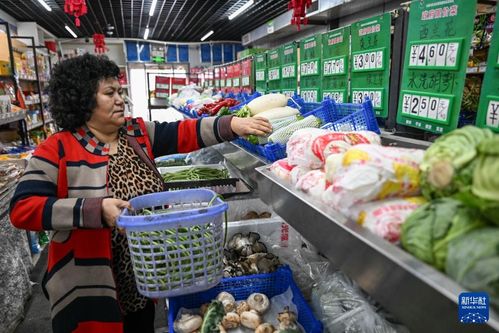 寒潮來襲 新疆“菜籃子”供應充足 市場銷售平穩